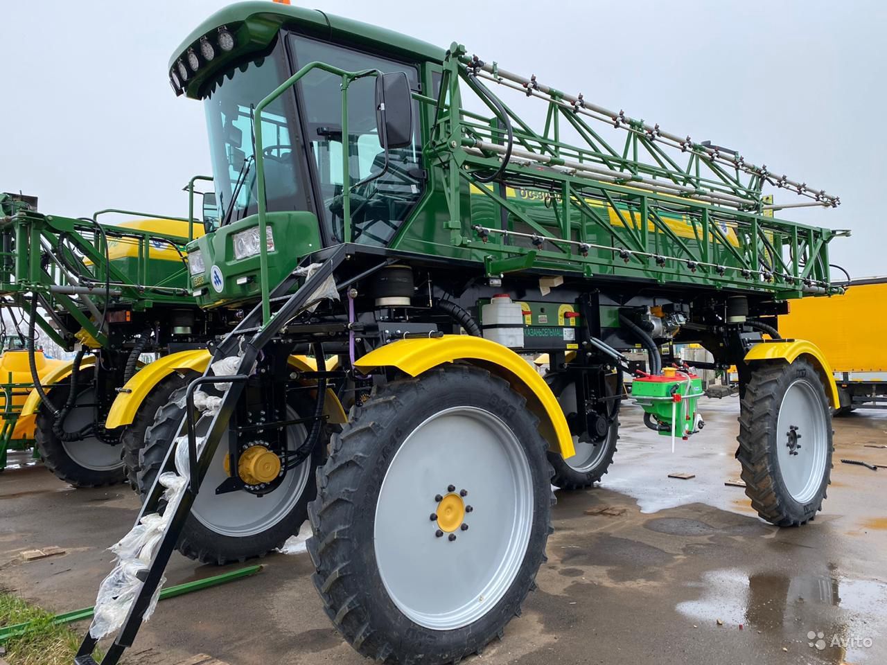 опрыскиватель барс 3000 казаньсельмаш. казаньсельмаш техника. казаньсельмаш. опрыскиватель самоходный барс ос-3000м. барс ос 3000.