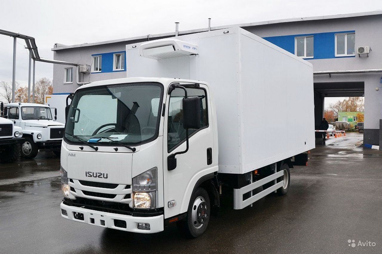 Купить Isuzu Elf NMR85 Рефрижератор 3,5т в лизинг для юридических лиц по  цене 3 511 000 руб.. КамЛизинг - выгодные условия лизинга на Грузовая  техника, калькулятор лизинга и оформление в вашем городе Ставрополь