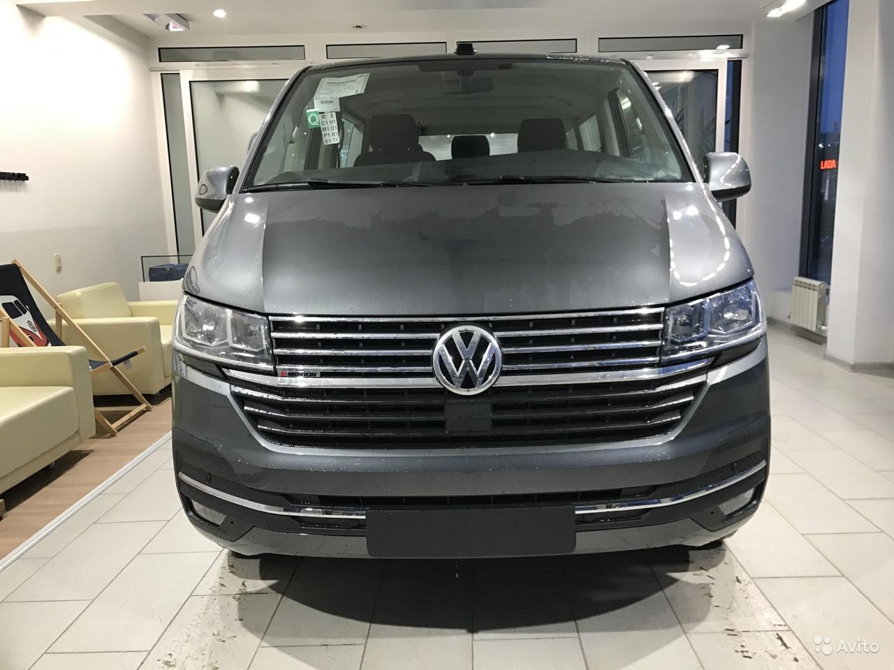 Купить Volkswagen Caravelle 2.0 TDI BTM 4Motion DSG (199 в лизинг для  юридических лиц по цене 4 413 000 руб.. КамЛизинг - выгодные условия  лизинга на Легкий Транспорт, калькулятор лизинга и оформление в вашем  городе Брянск