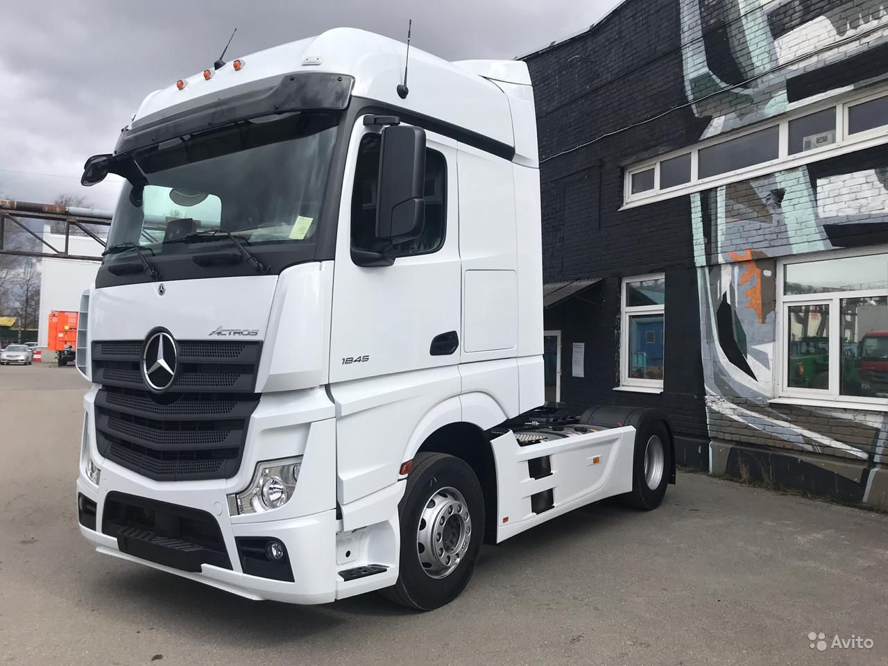 Мерседес актрос 1835. Mercedes-benz actros 1851 ls. Аксор 2018. Мерседес бенц актрос 2641 лс. Мерседес актрос 1845.