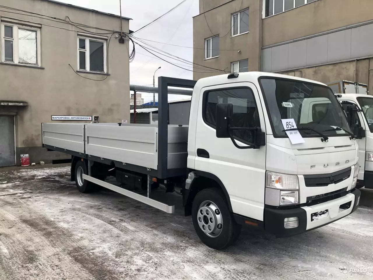 Купить Бортовая алюминиевая платформа Fuso Canter TF в лизинг для юридических  лиц по цене 5 018 000 руб.. КамЛизинг - выгодные условия лизинга на  Грузовая техника, калькулятор лизинга и оформление в вашем