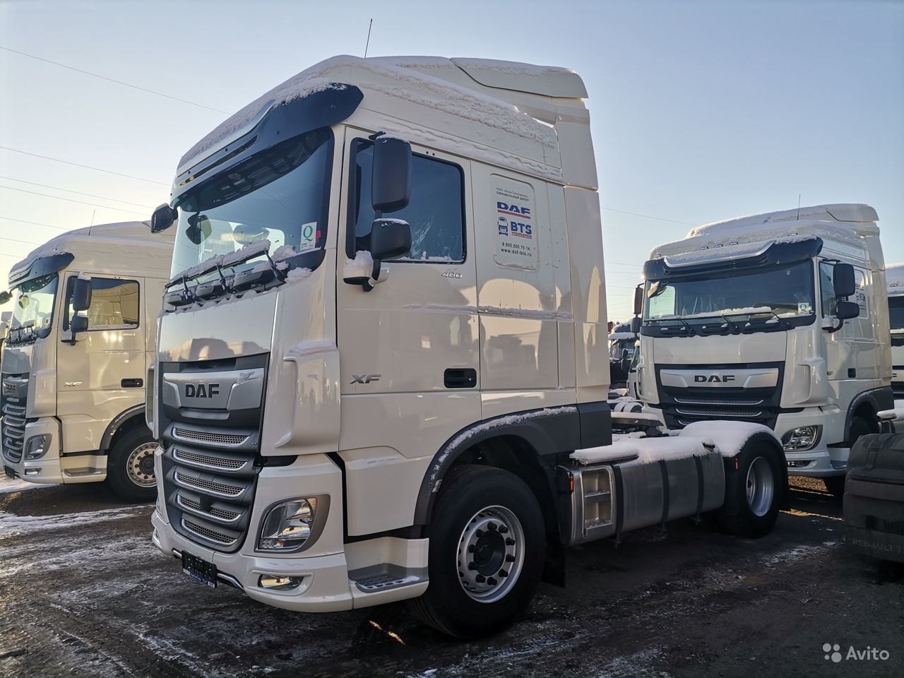 Купить DAF XF тягач 4х2 в нужной комплектации в лизинг для юридических лиц  по цене 10 577 000 руб.. КамЛизинг - выгодные условия лизинга на Тягачи  Европа, калькулятор лизинга и оформление в вашем городе Выселки