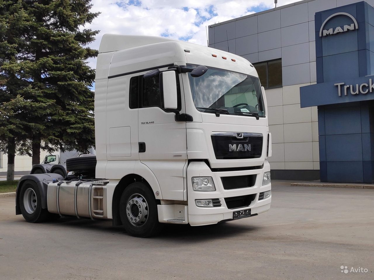 440 4x2 bls 2020 характеристики. Man tgx 18. Линзы ман тгх. Ман в лизинг. Ман россия.