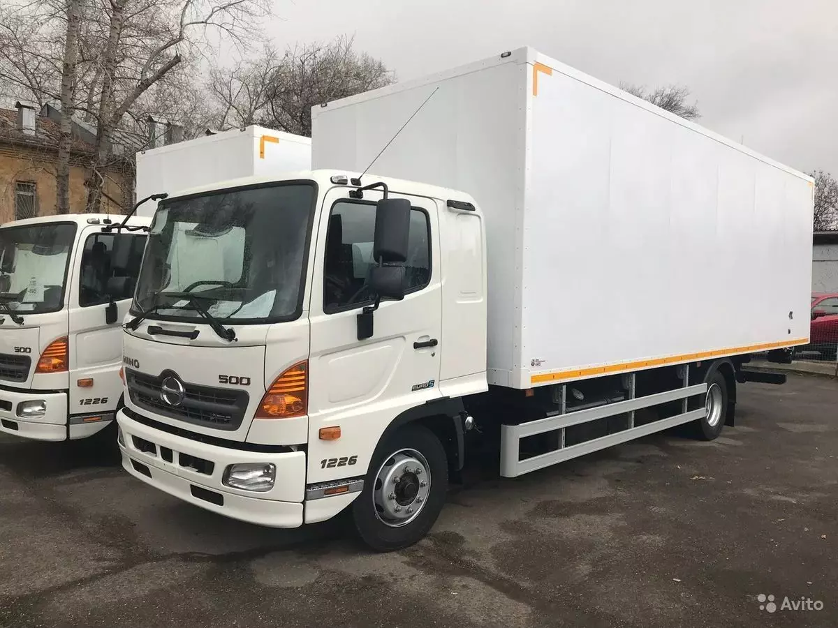 Купить Hino (Хино) 500 Toyota изотермический 12 тонн в лизинг для  юридических лиц по цене 7 668 000 руб.. КамЛизинг - выгодные условия  лизинга на Грузовая техника, калькулятор лизинга и оформление в вашем  городе Санкт-Петербург