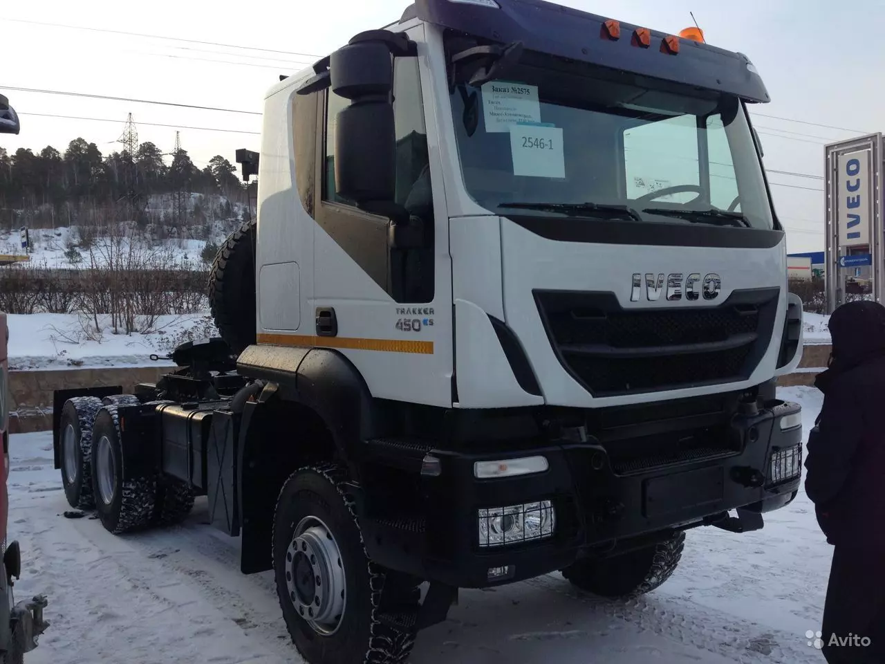 Купить Iveco trakker AT720T50T Седельный тягач в лизинг для юридических лиц  по цене 13 075 000 руб.. КамЛизинг - выгодные условия лизинга на Тягачи  Европа, калькулятор лизинга и оформление в вашем городе Кемерово